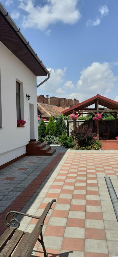 La Principessa Hotel Орадеа Екстериор снимка